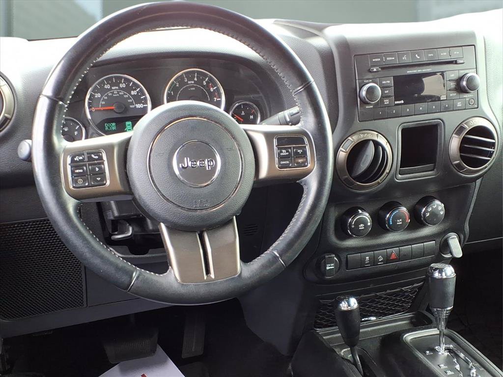 Used 2018 Jeep Wrangler Unlimited Sport AWD/4WD image 14