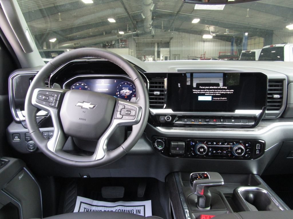 New 2026 Chevrolet Silverado 1500 LTZ w/ LTZ Premium Package AWD/4WD image 5