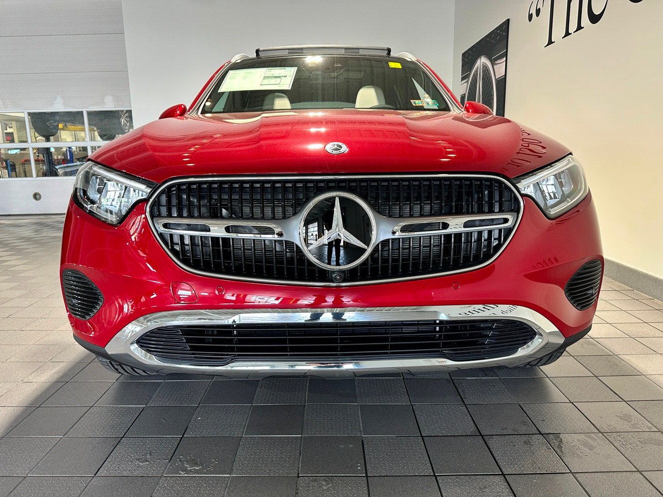 New 2026 Mercedes-Benz GLC 300 4MATIC image 2
