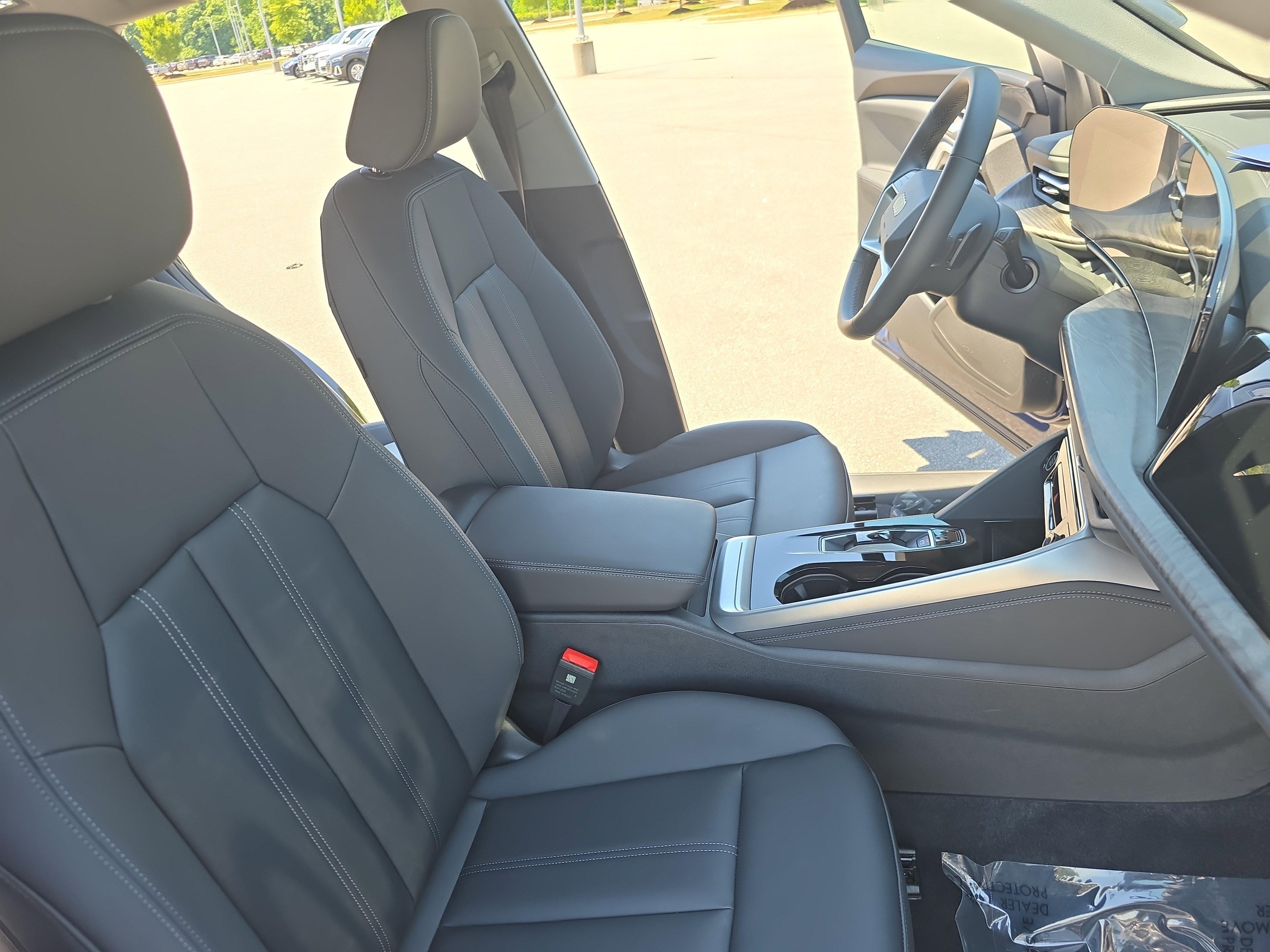 Used 2025 Audi Q5 Premium w/ Convenience Package AWD/4WD image 10