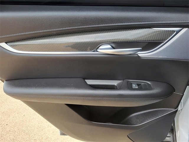 Used 2023 Cadillac XT5 Sportv image 13