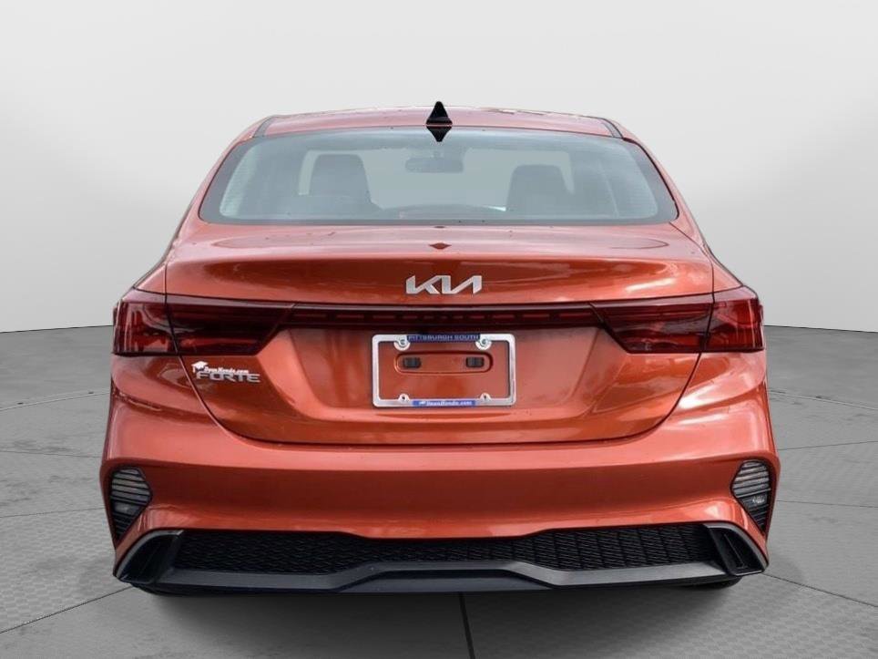 Used 2023 Kia Forte LXS w/ LXS Technology Package image 4