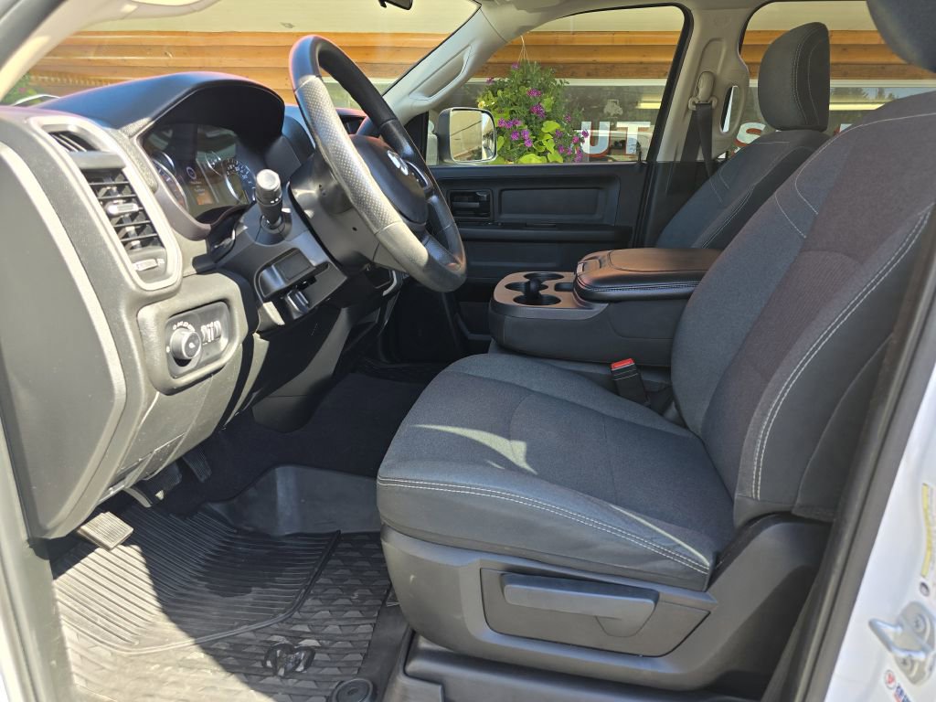 Used 2020 RAM 3500 Tradesman image 11