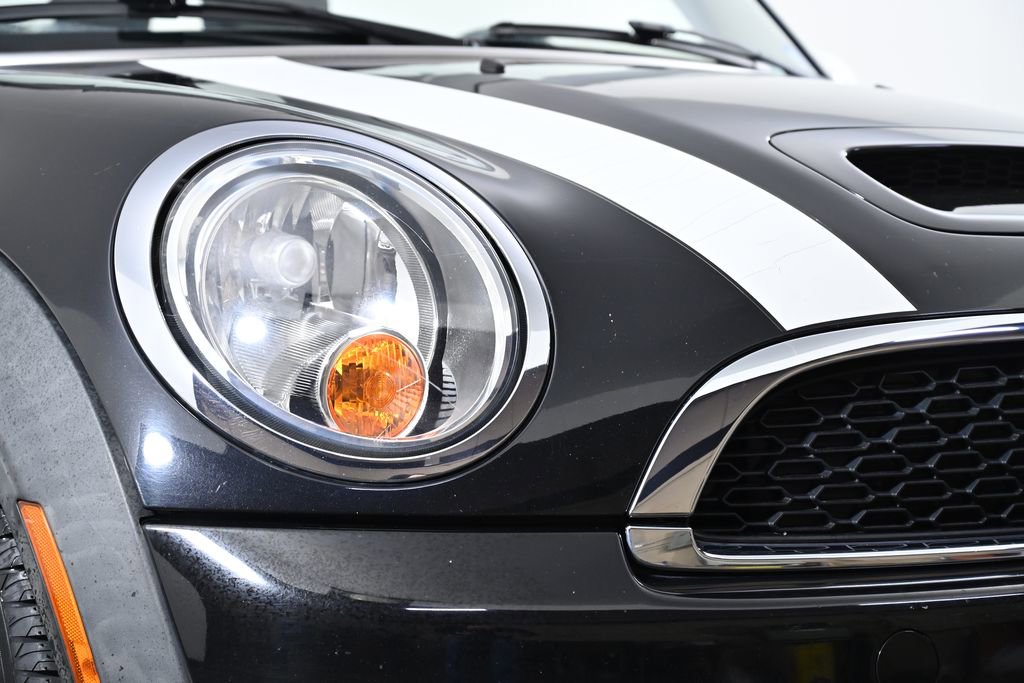 Used 2015 MINI Cooper S image 5