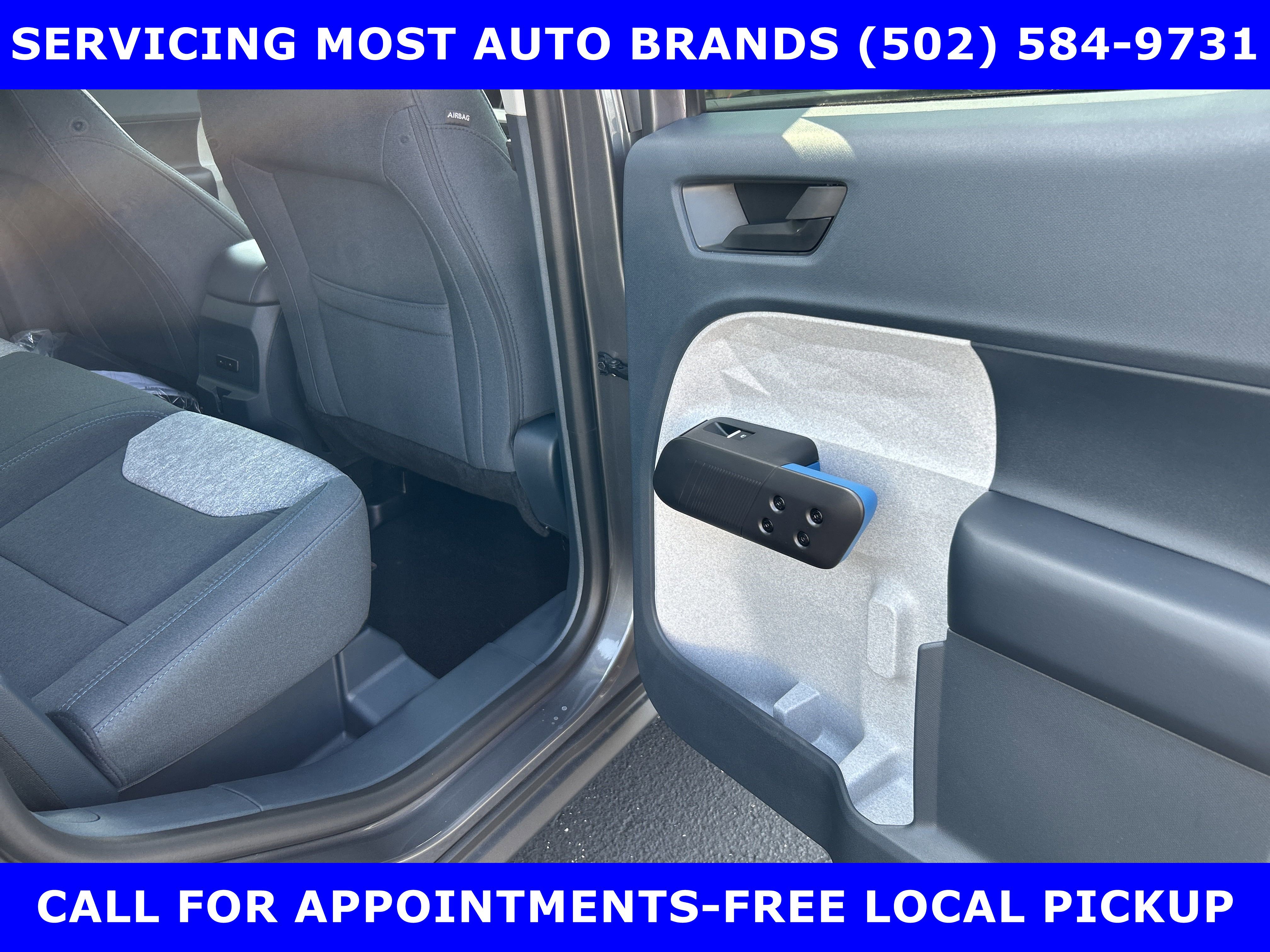 New 2025 Ford Maverick XLT image 17