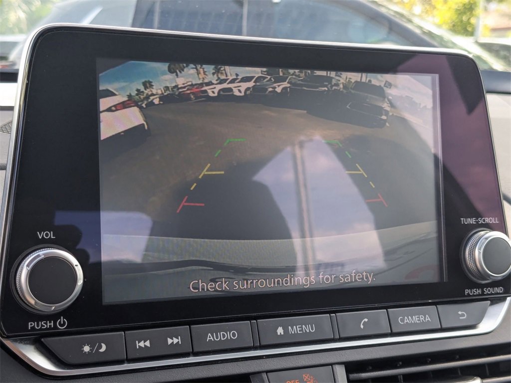 Used 2025 Nissan Altima 2.5 SR image 18