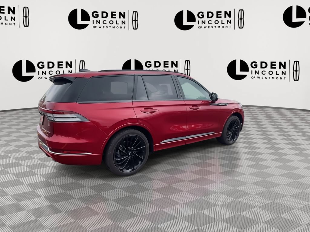Certified 2025 Lincoln Aviator Reserve w/ Luxury Package RWD image 8