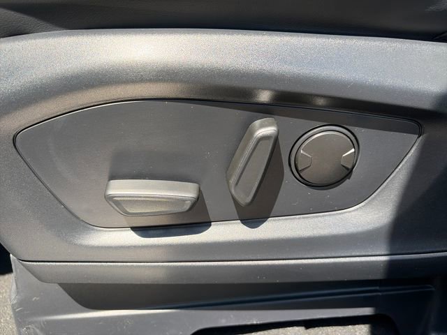 New 2026 Ford Explorer ST-Line AWD/4WD image 18