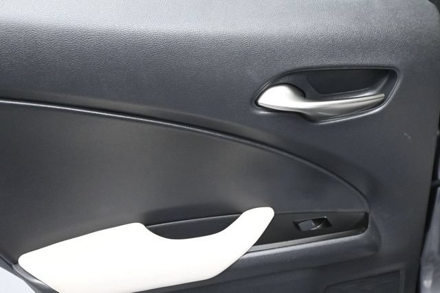 Used 2019 Lexus UX 200 w/ Premium Package FWD image 14