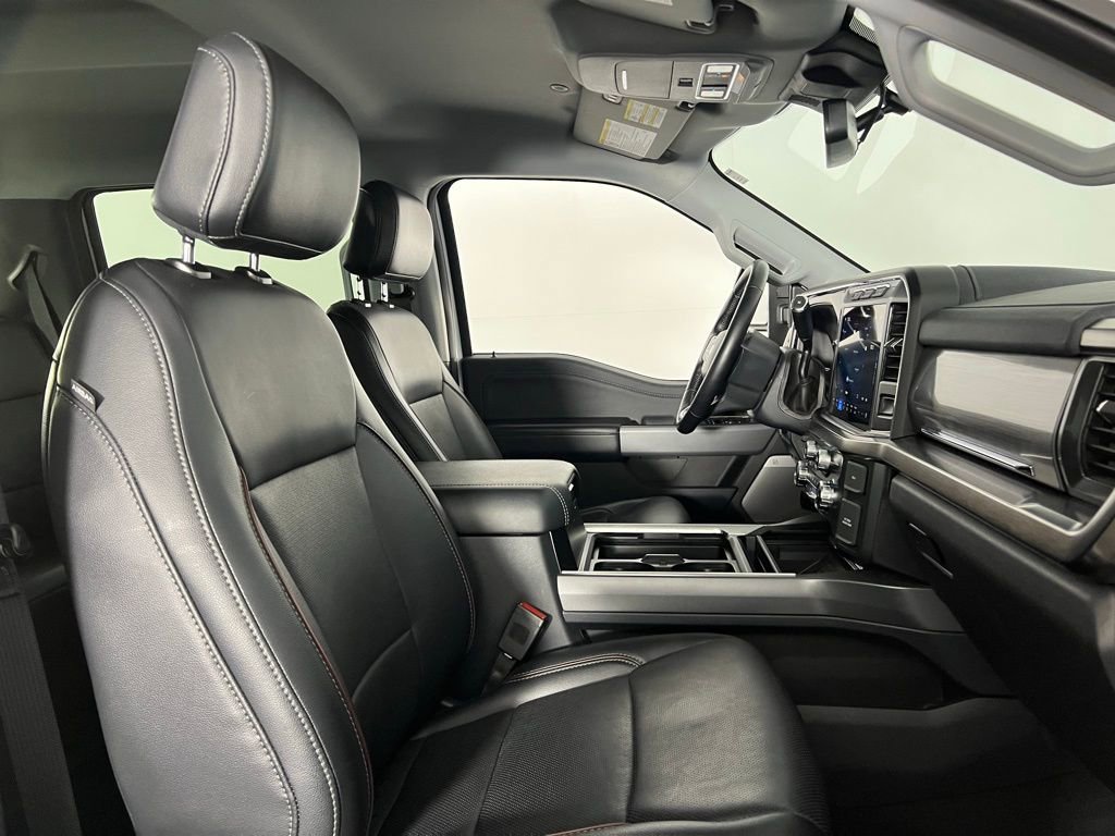 Used 2024 Ford F250 Lariat image 33