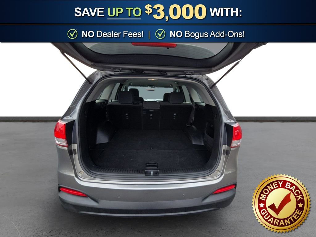 Used 2017 Kia Sorento LX w/ LX Convenience Package image 24