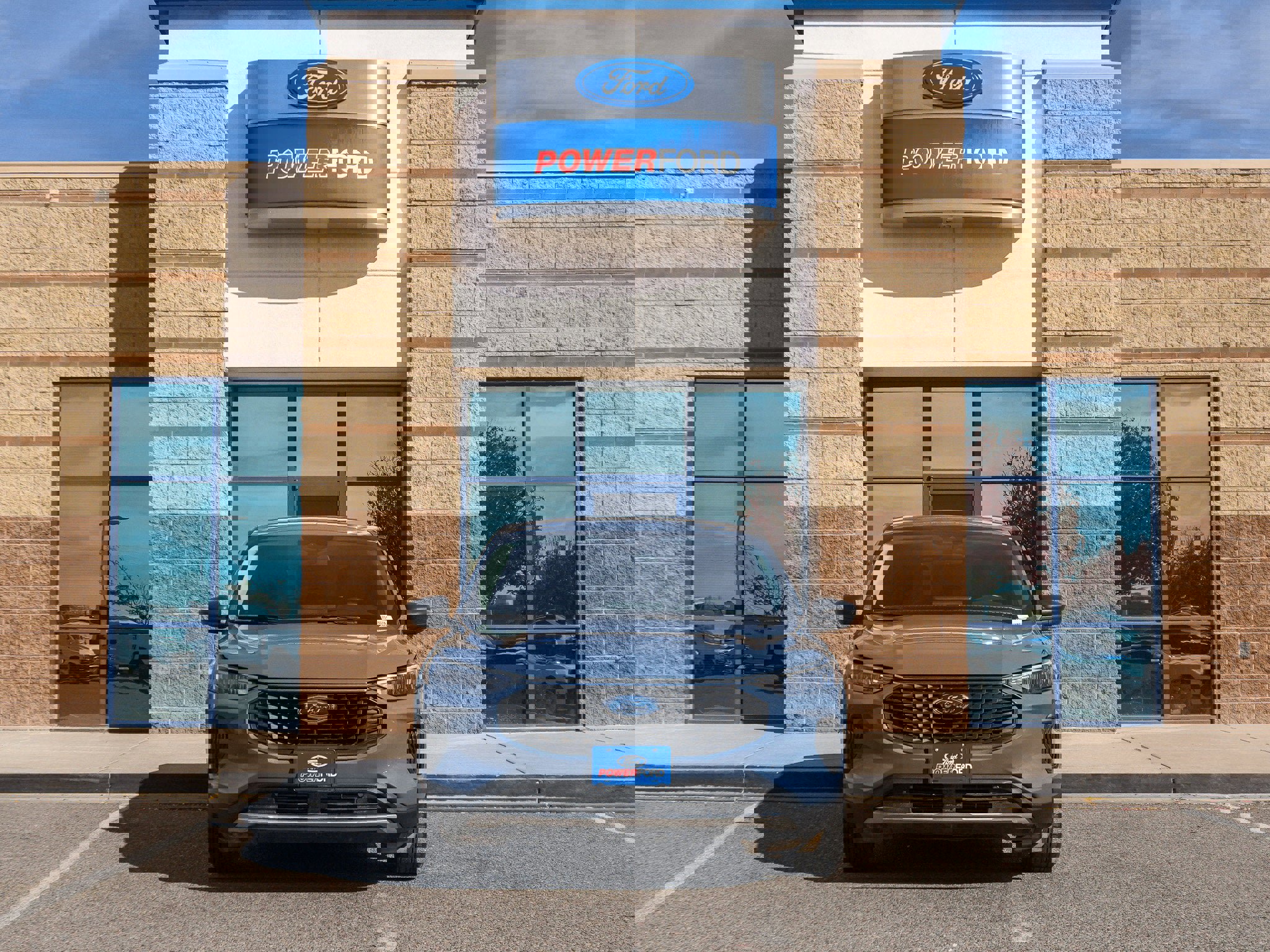 Used 2023 Ford Escape Active w/ Tech Pack #1 image 3