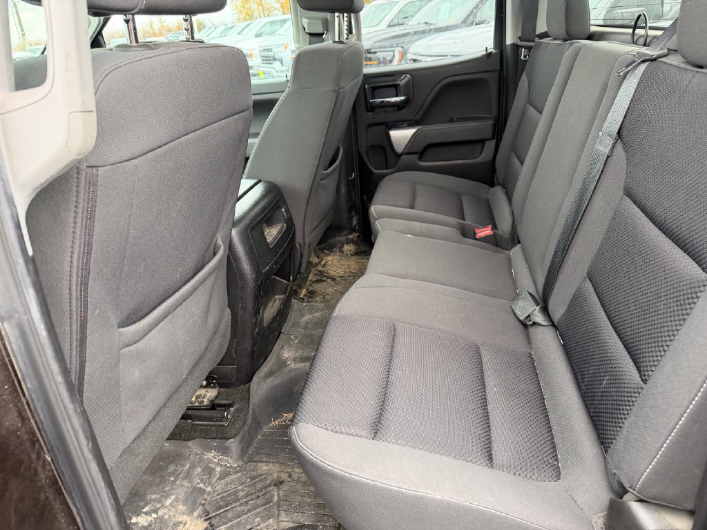Used 2018 Chevrolet Silverado 1500 LT w/ All Star Edition AWD/4WD image 5