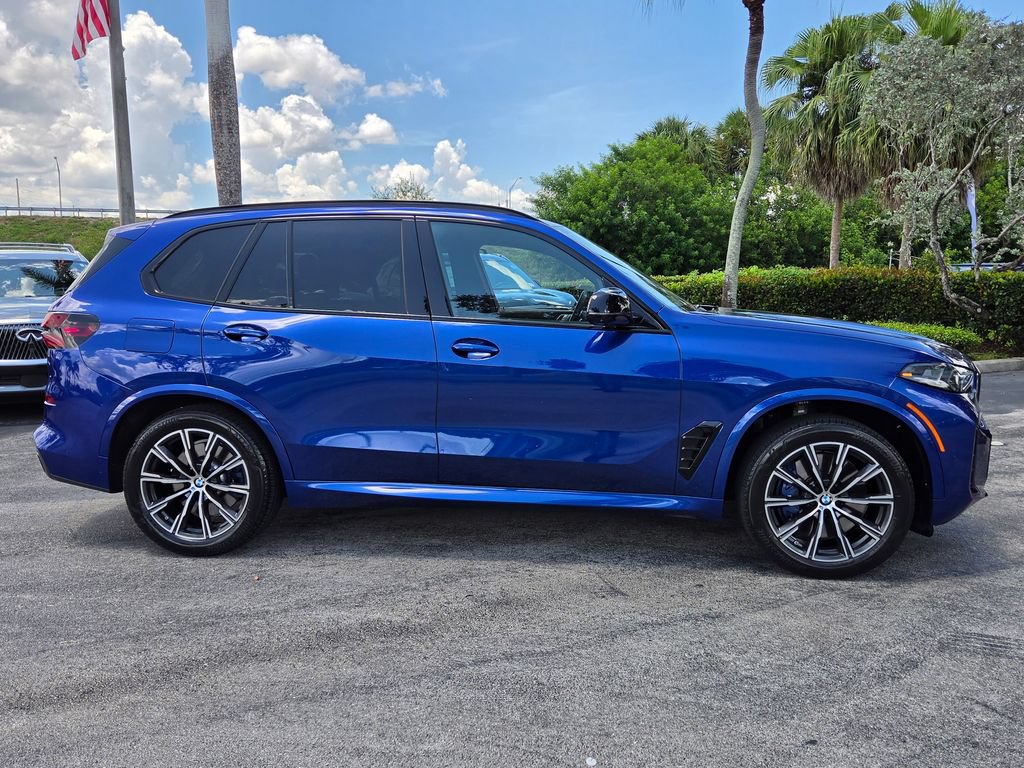 Used 2024 BMW X5 M60i AWD/4WD image 9