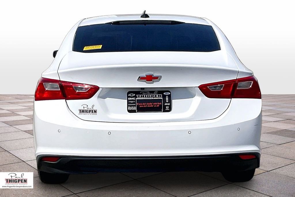 Used 2022 Chevrolet Malibu LS w/ Driver Confidence Package II FWD image 4
