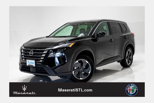 Used 2024 Nissan Rogue SV FWD image 1