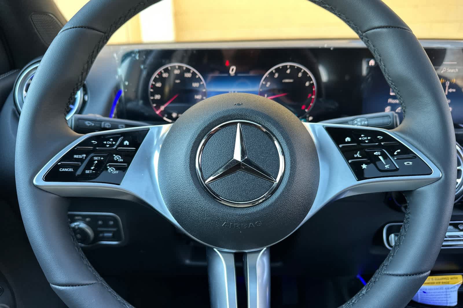 New 2026 Mercedes-Benz GLB 250 4MATIC image 22