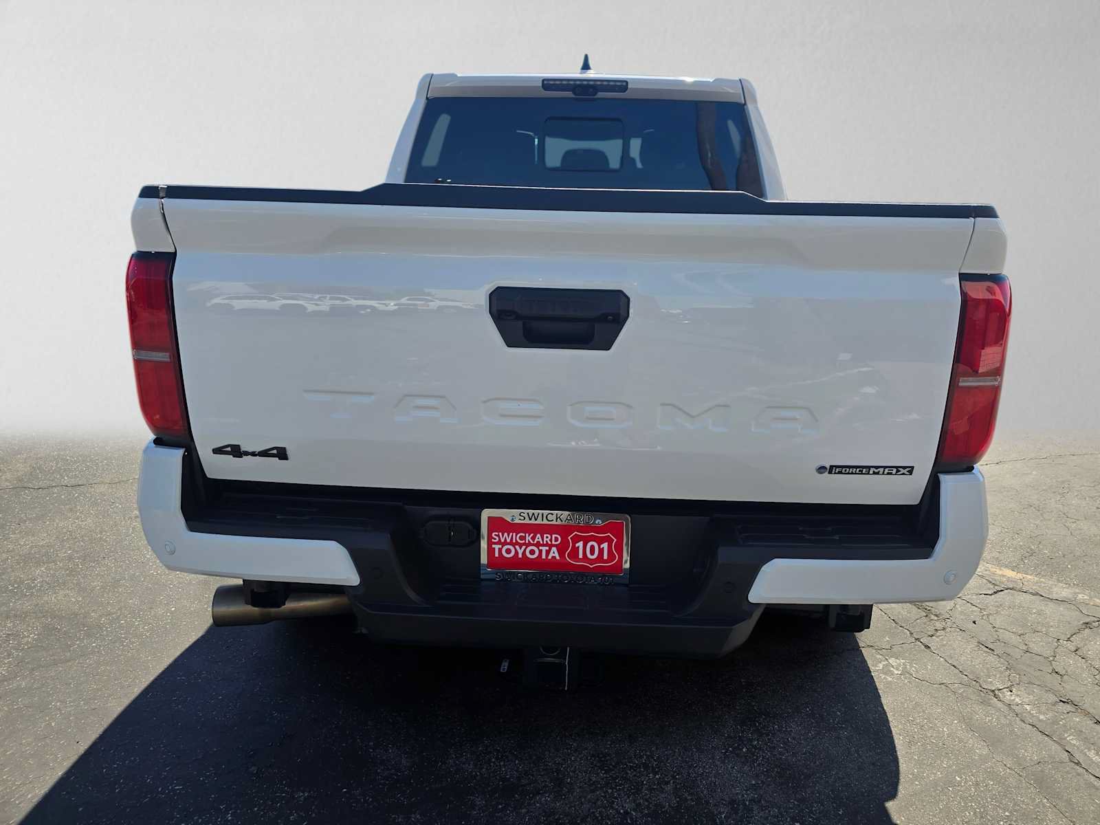 Used 2026 Toyota Tacoma TRD Off-Road w/ TRD Off Road Premium Package AWD/4WD image 4