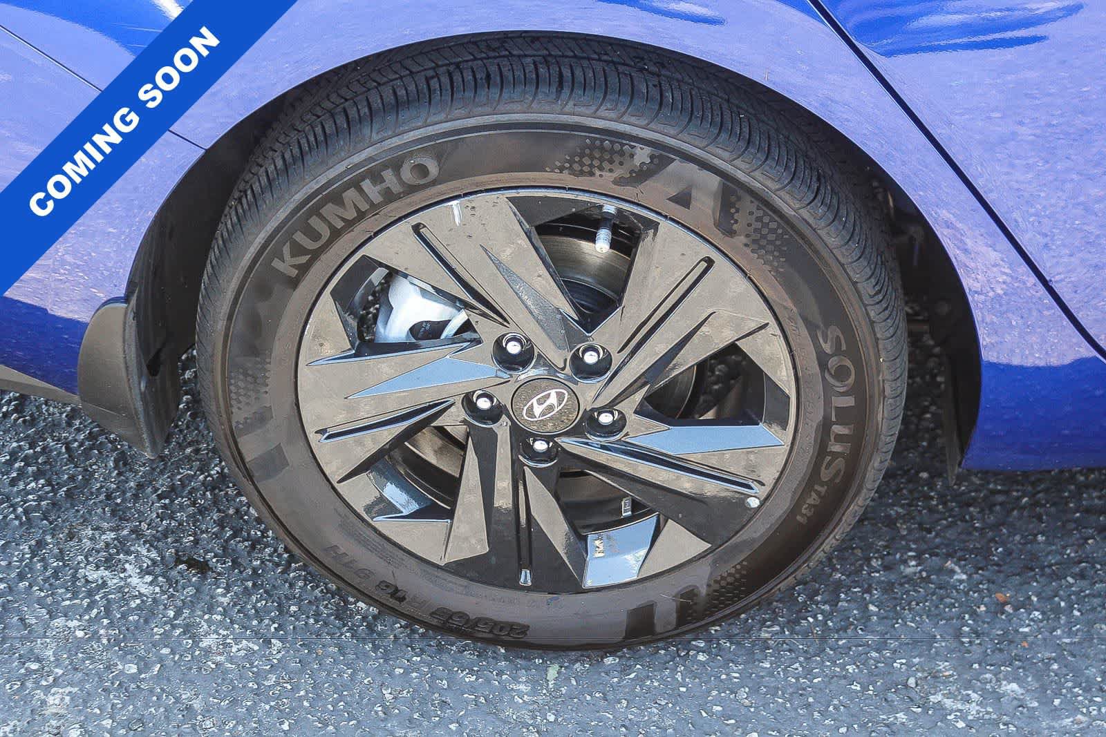 Used 2023 Hyundai Elantra SEL FWD image 11