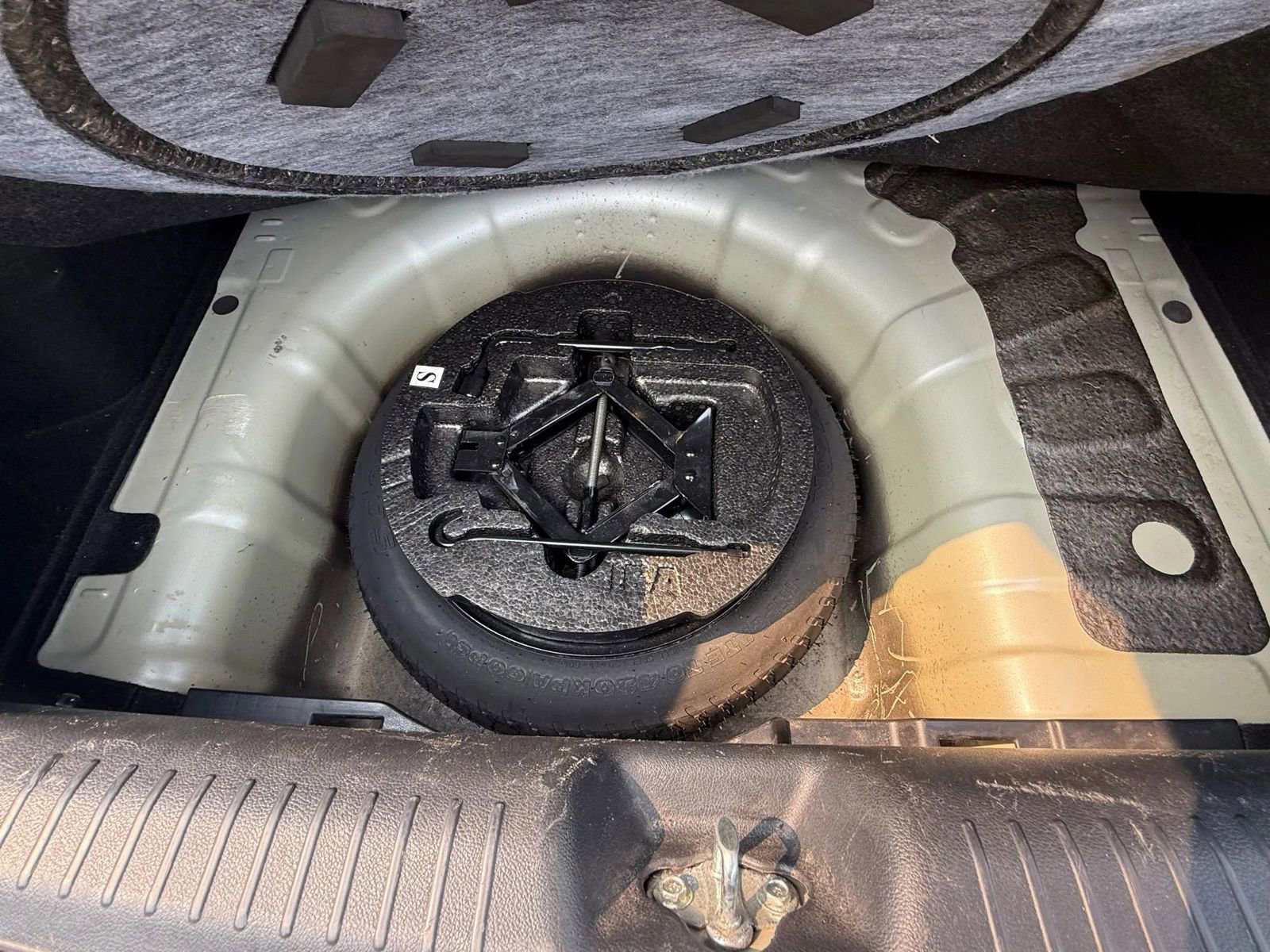 Used 2012 Kia Forte Koup SX image 13