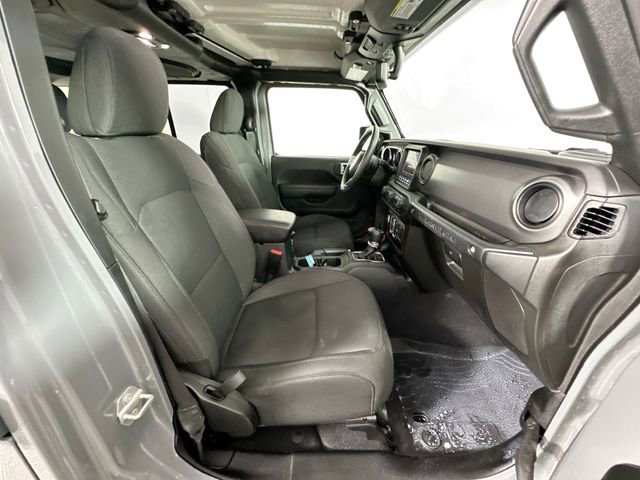 Used 2023 Jeep Wrangler Unlimited w/ Cold Weather Group AWD/4WD image 28