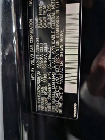 Used 2019 Volvo XC40 T5 Momentum image 25