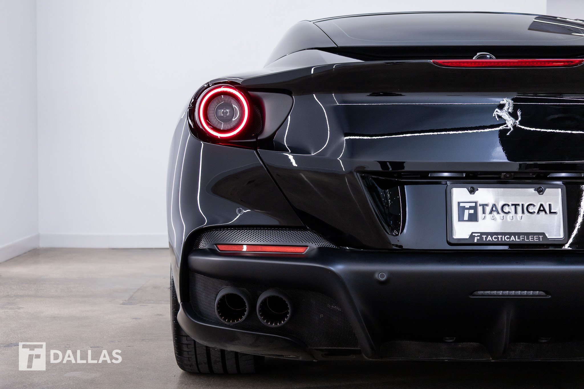 Used 2023 Ferrari Portofino M RWD image 13