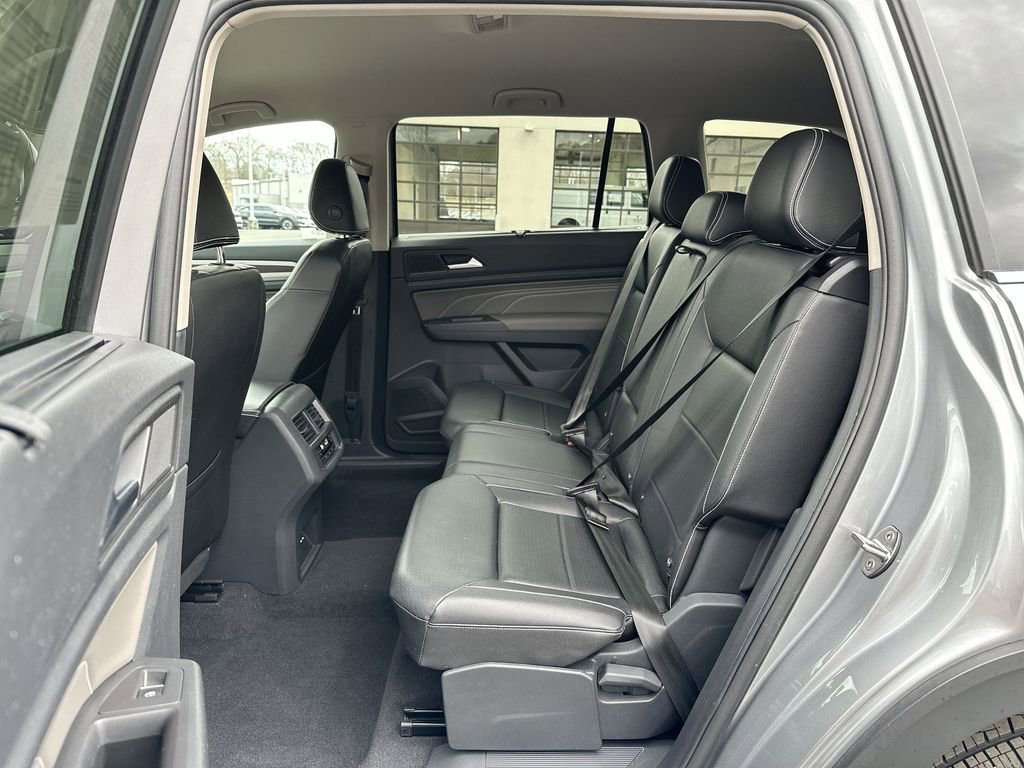Used 2023 Volkswagen Atlas SE image 23
