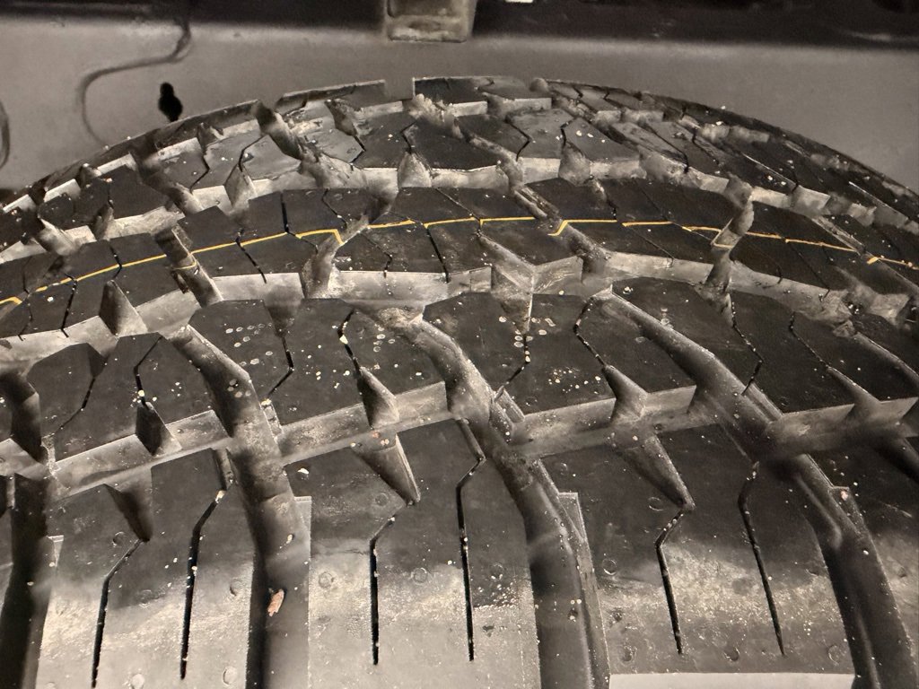 Used 2025 Chevrolet Silverado 1500 LT image 16