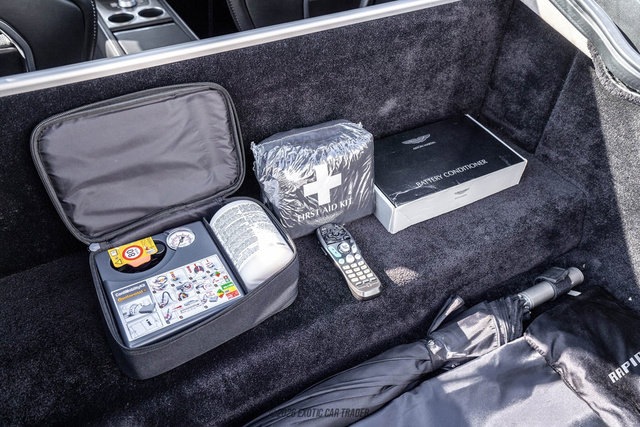 Used 2014 Aston Martin Rapide S RWD image 58