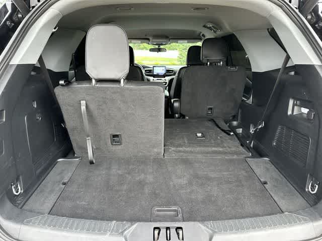Used 2023 Ford Explorer XLT w/ Equipment Group 202A AWD/4WD image 25