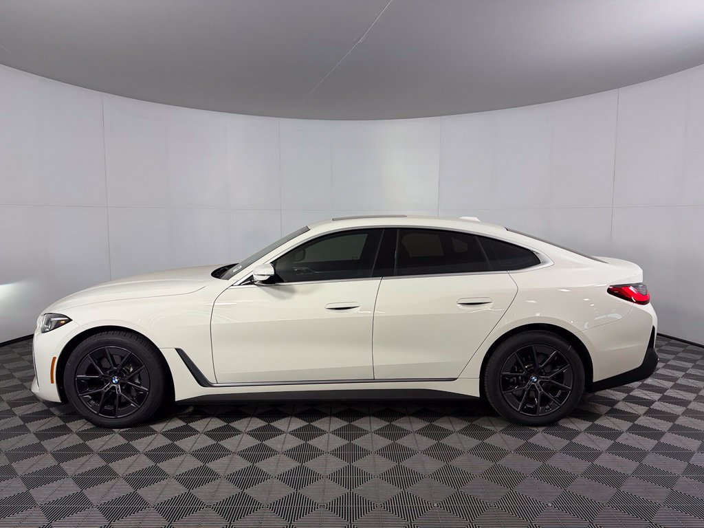 Used 2025 BMW i4 eDrive40 RWD image 8