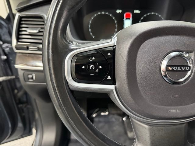 Used 2018 Volvo XC90 T6 Momentum w/ Convenience Package image 18