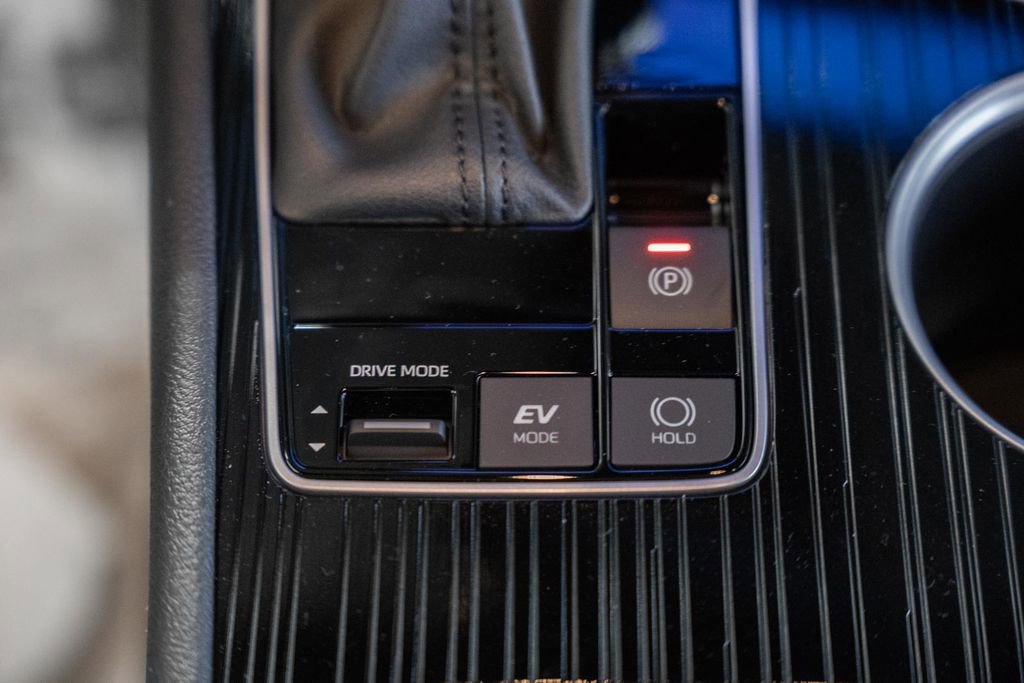 New 2026 Toyota Sienna XLE Woodland Edition image 25