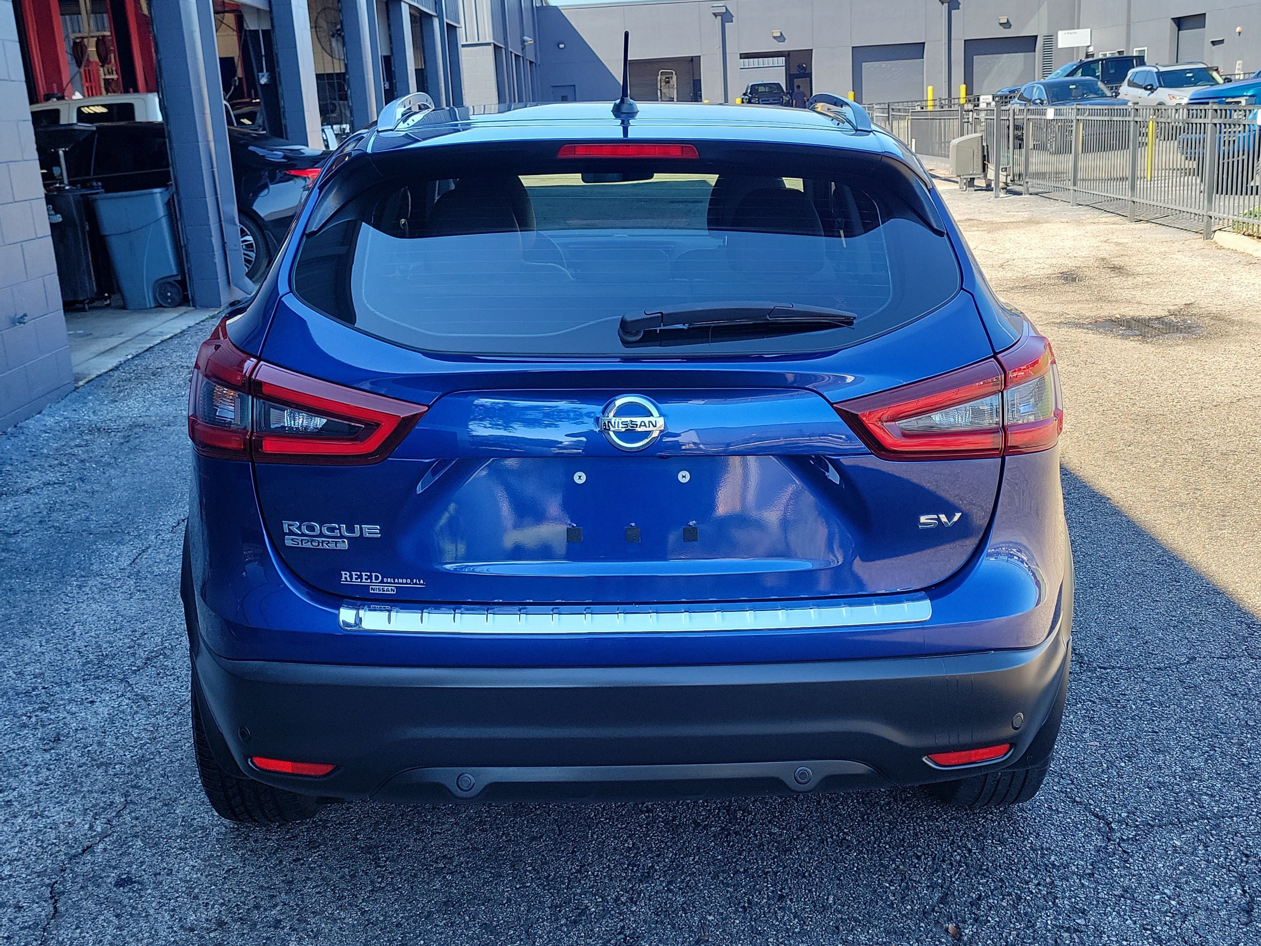 Certified 2021 Nissan Rogue Sport SV w/ Technology Package FWD image 5
