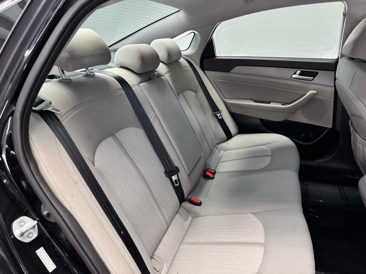 Used 2019 Hyundai Sonata SE FWD image 17