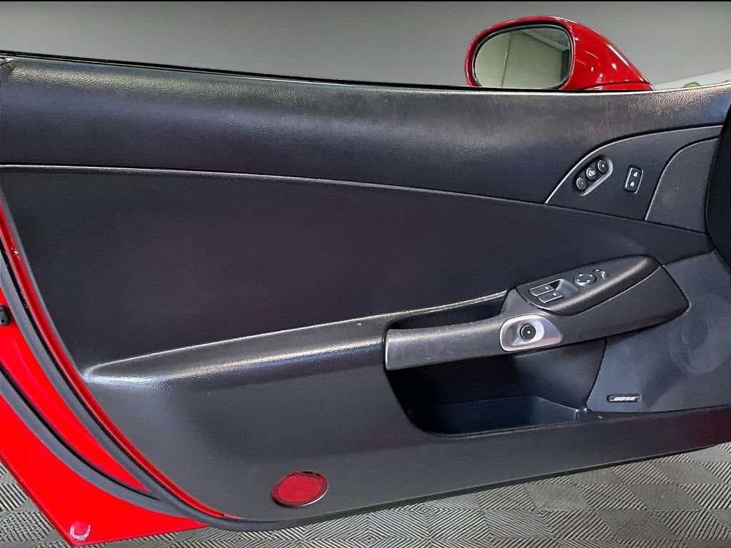Used 2006 Chevrolet Corvette Convertible w/ Preferred Equipment Group RWD image 9