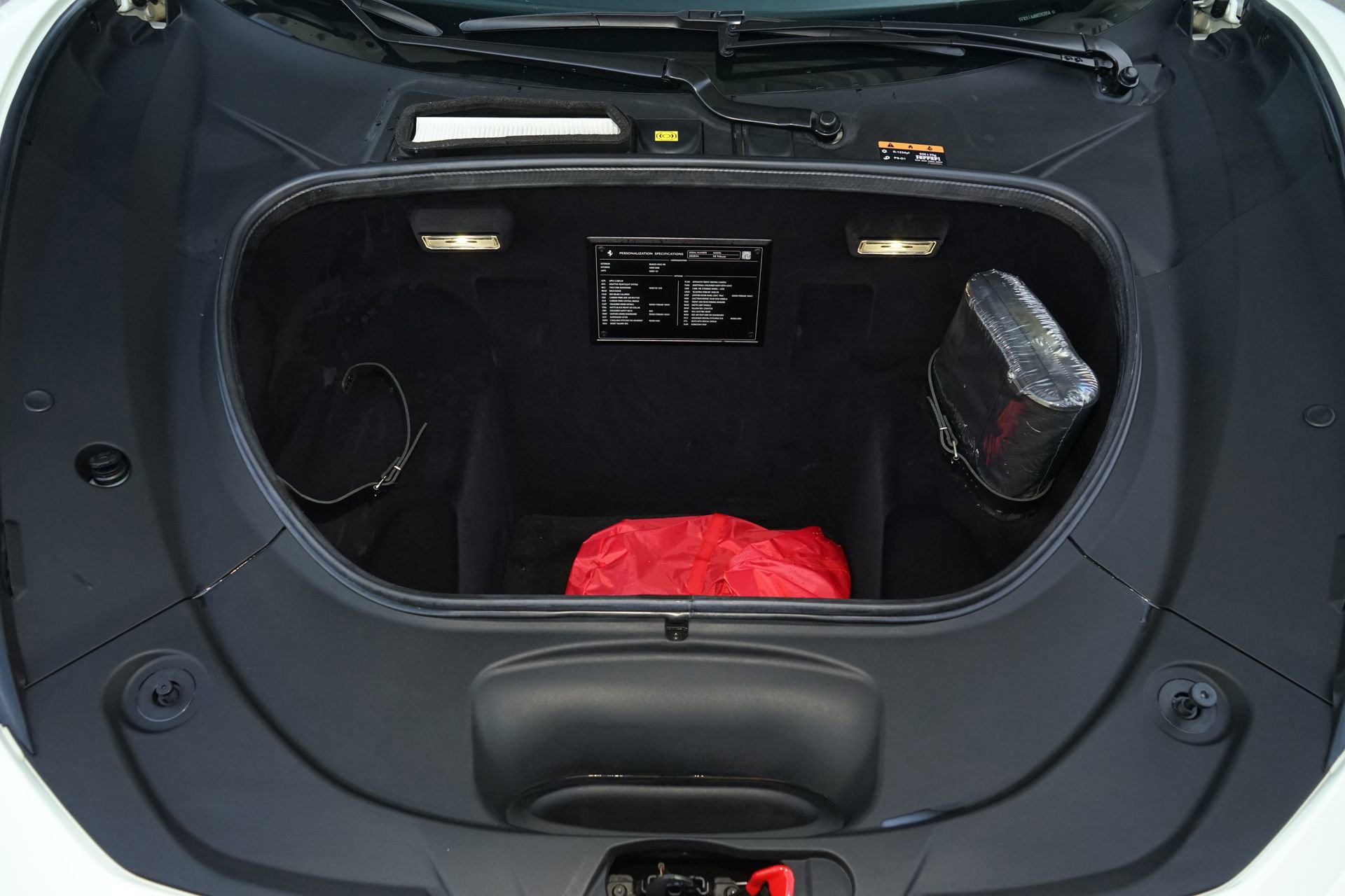 Used 2022 Ferrari F8 Tributo image 28