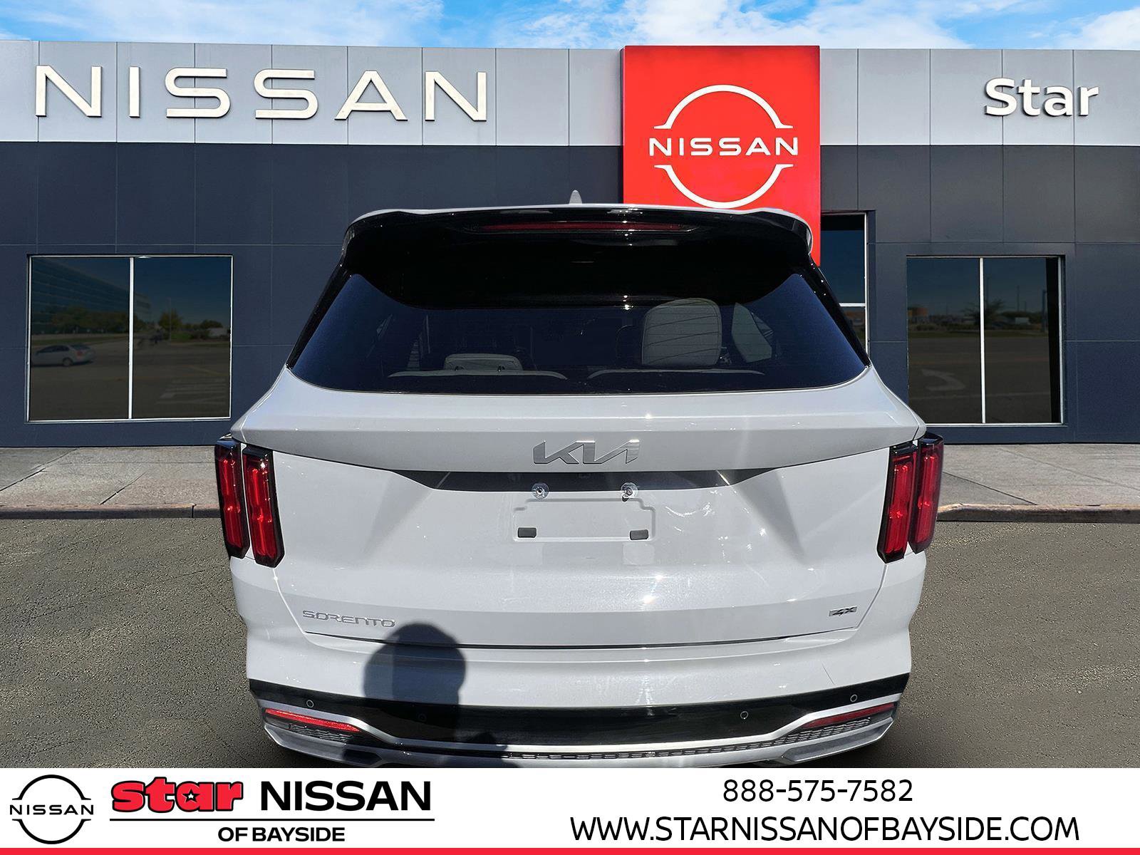 Used 2023 Kia Sorento SX image 5