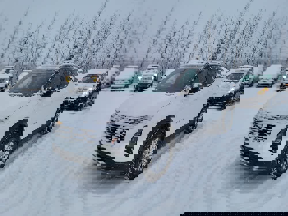 Used 2025 Chevrolet Equinox LT w/ Convenience Package II image 1