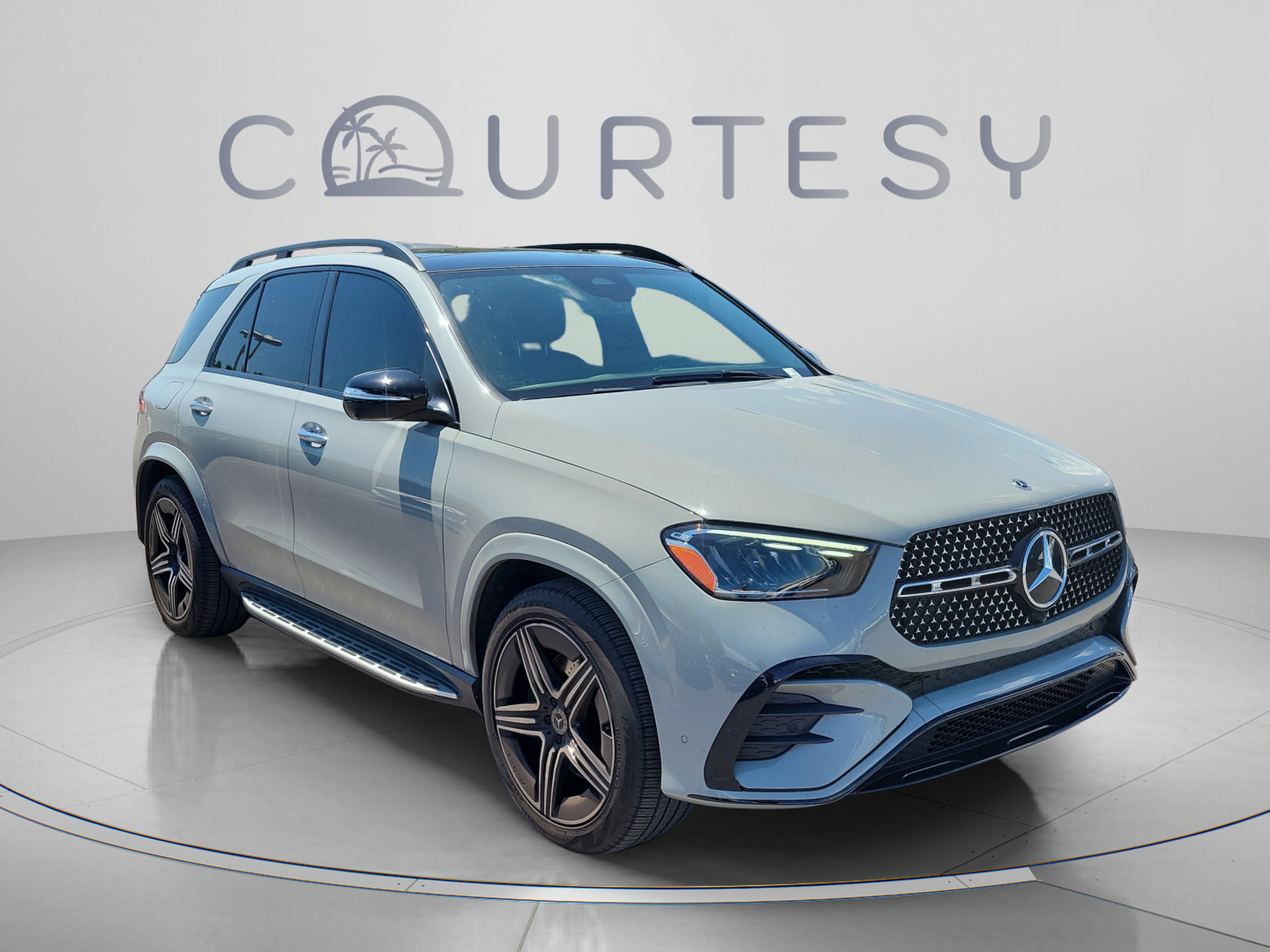 Certified 2024 Mercedes-Benz GLE 450 4MATIC image 4