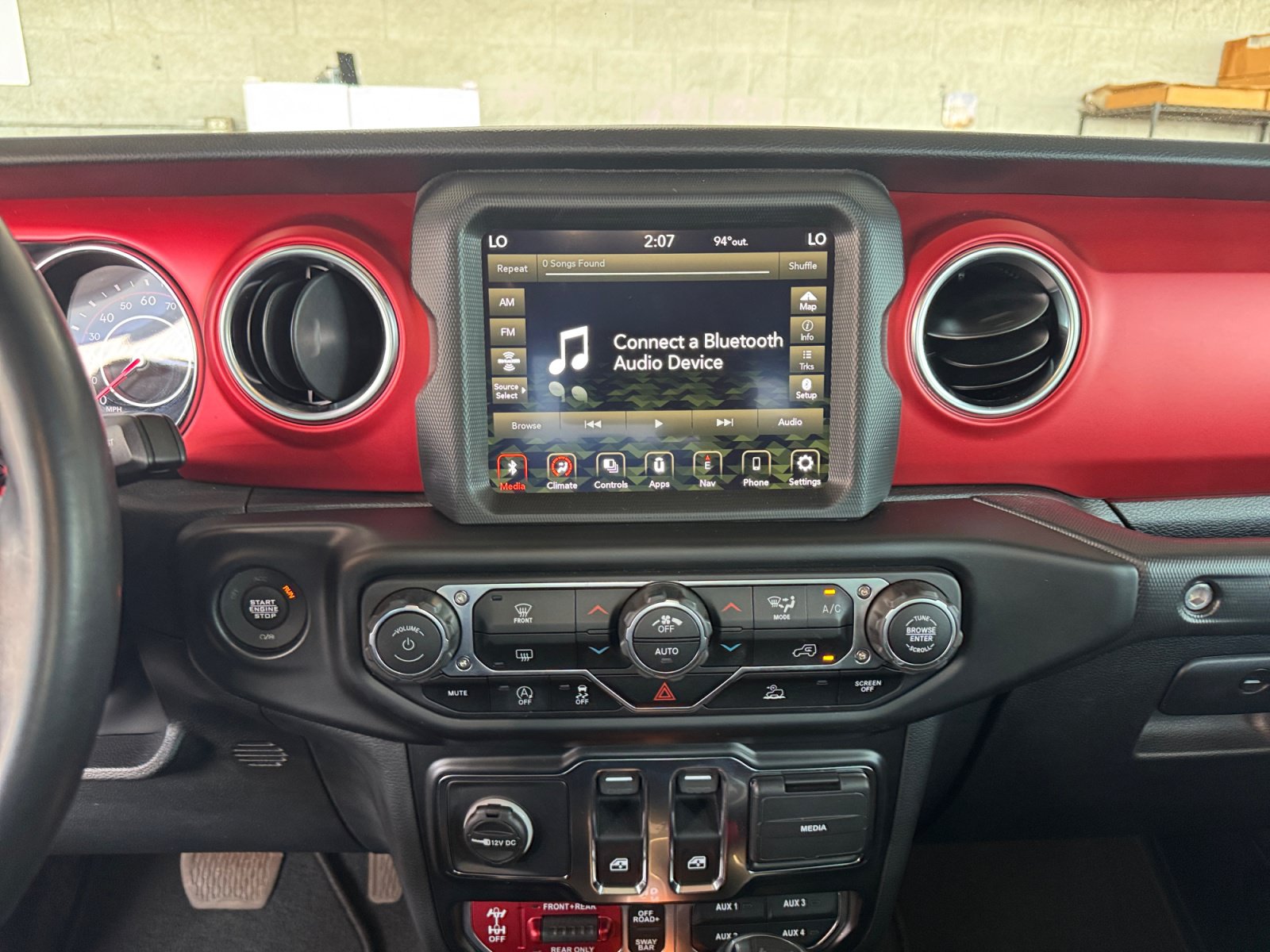 Certified 2022 Jeep Wrangler Rubicon AWD/4WD image 19