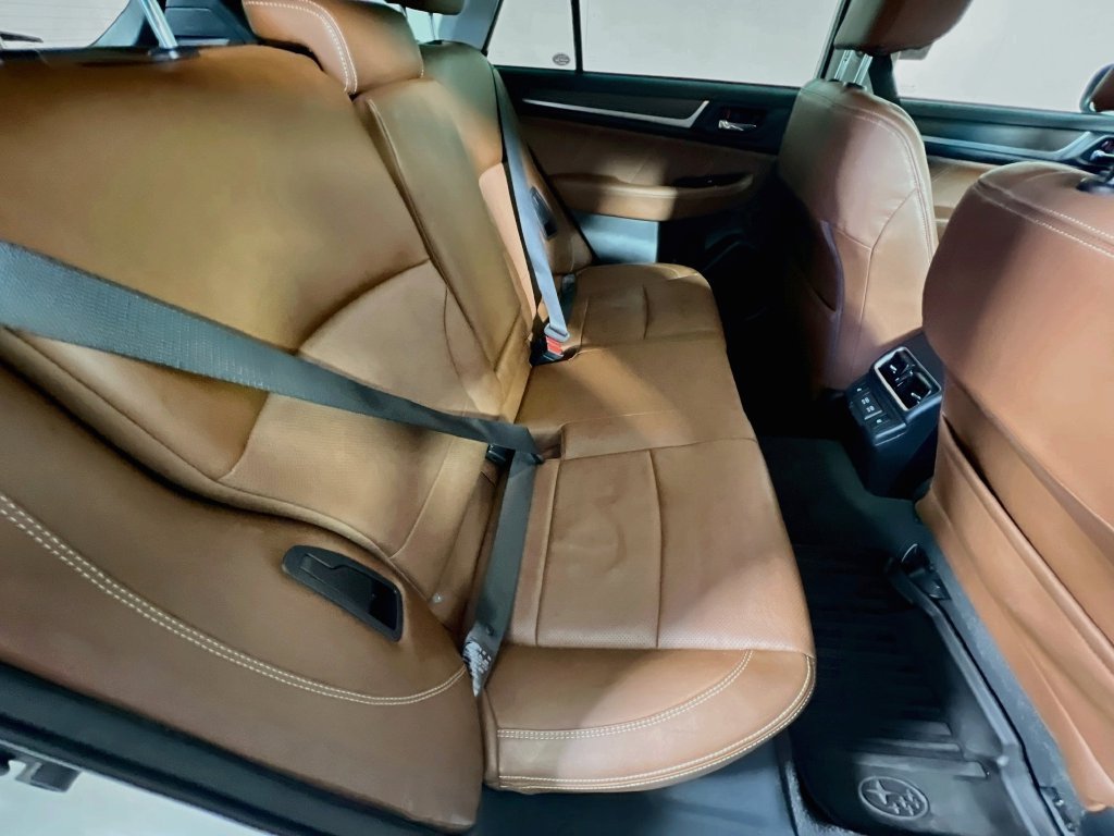 Used 2019 Subaru Outback 2.5i Touring AWD/4WD image 25