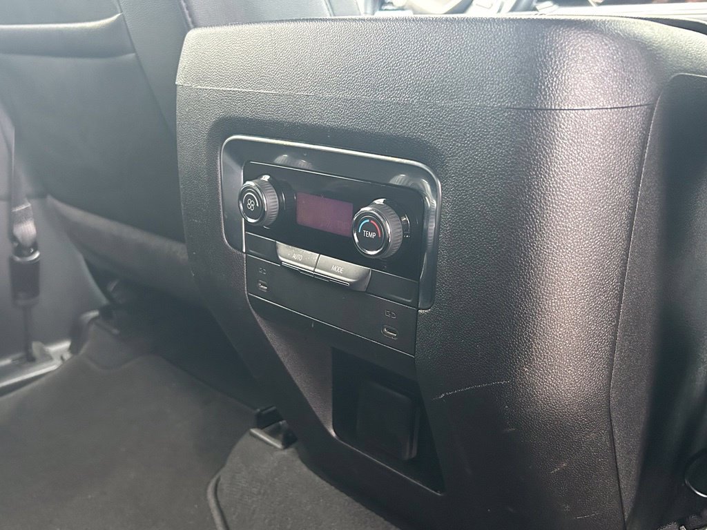 Used 2025 Chevrolet Tahoe LT AWD/4WD image 41