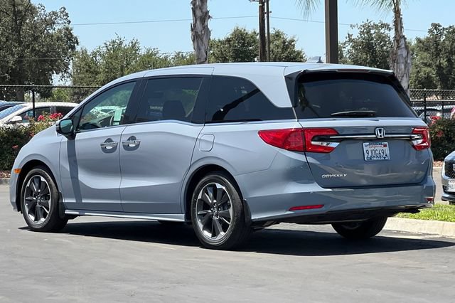Used 2024 Honda Odyssey Elite image 6