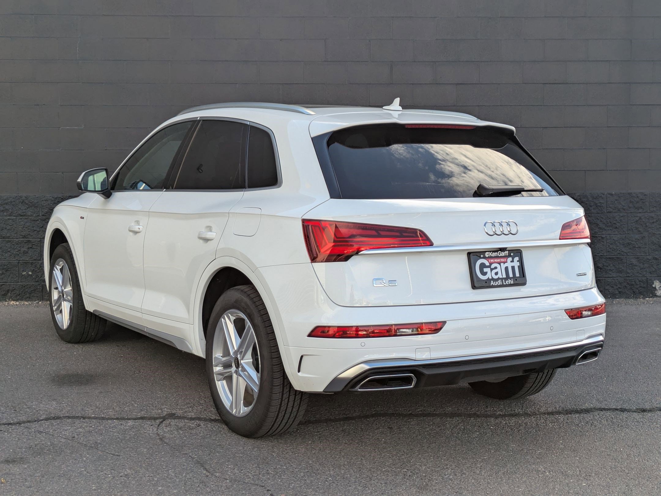 Certified 2024 Audi Q5 e Premium Plus w/ Premium Plus Package image 8