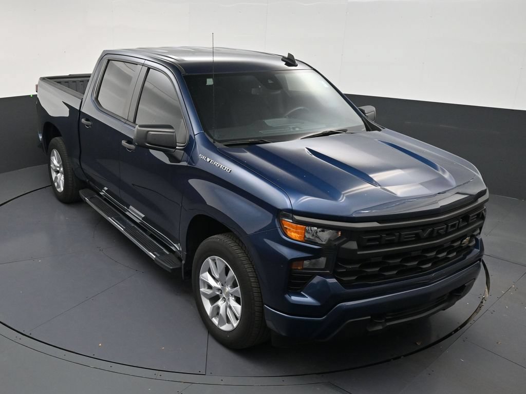 Used 2023 Chevrolet Silverado 1500 Custom RWD image 17