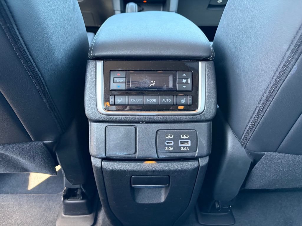 Used 2024 Subaru Ascent Limited AWD/4WD image 19