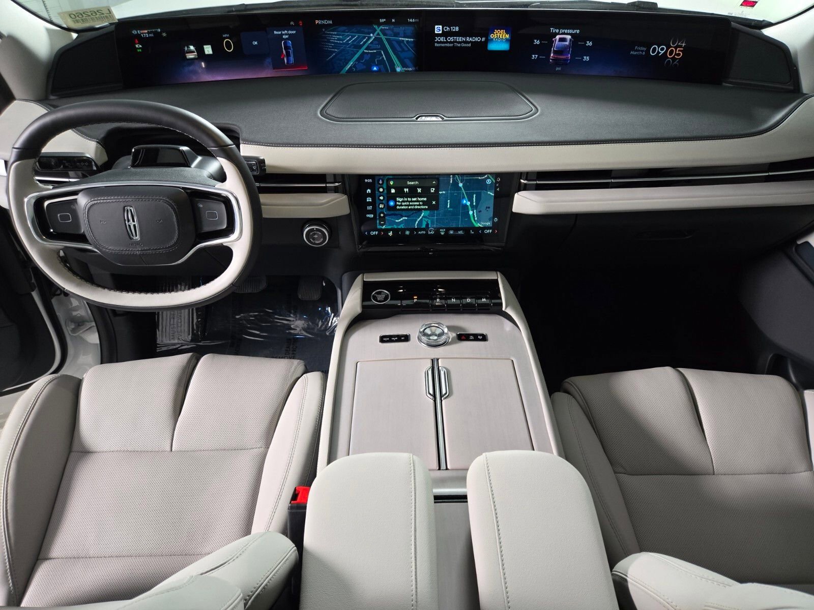 New 2026 Lincoln Navigator L Premier image 15