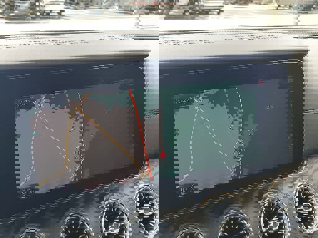 Used 2018 Mercedes-Benz E 400 E 400 image 26